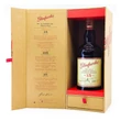 Kép 2/4 - Glenfarclas 15 éves whisky ajándékcsomag 46,7 % (0,7L+2*0,05L - 46, 60, 43 % )
