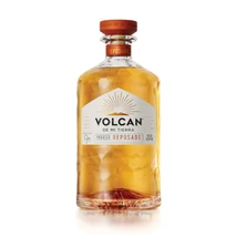 Volcán Reposado tequila (0,7L / 40%)