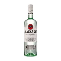 Bacardí Carta Blanca rum (0,7L / 37,5%)