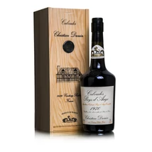 Christian Drouin calvados 1970 fadobozban (0,7L / 42%)