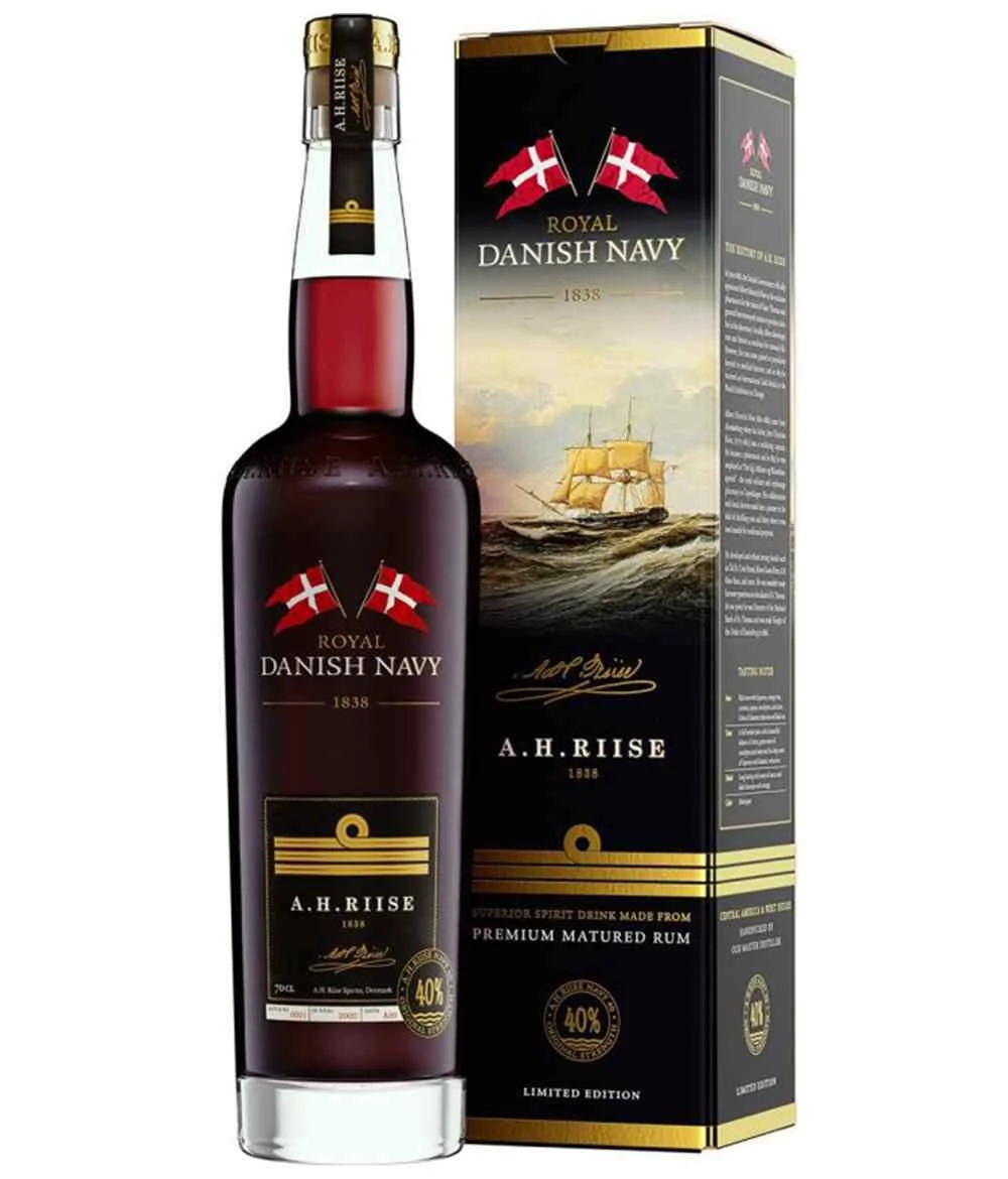 A.H. Riise Royal Danish Navy rum (0,7L / 40%)