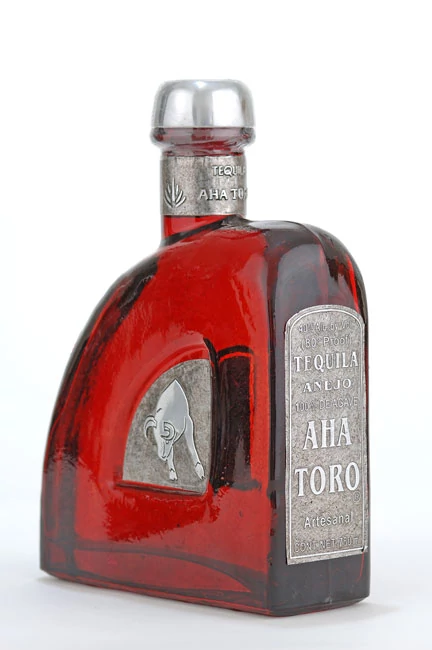 Aha Toro Anejo tequila (0,7L / 40%)